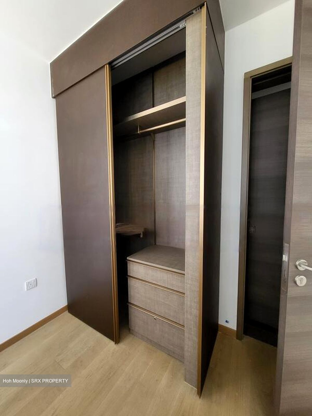 The Florence Residences (D19), Apartment #576802581